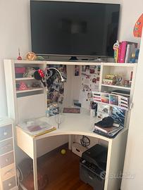 Mobile studio angolare Ikea Micke