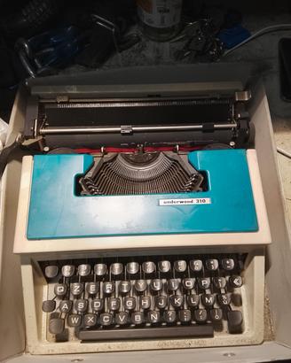 Macchina per scrivere Underwood 310