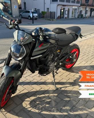 Ducati Monster 937 Ducati Monster 937 +
