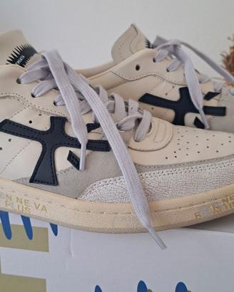 Mod Premiata n44