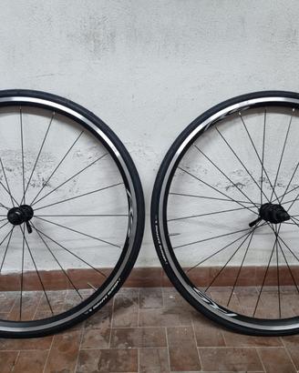 ruote shimano rs100