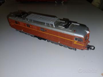 LIMA Locomotiva 208130L + carrozze HO 1:87