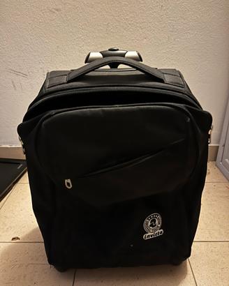 Zaino Invicta originale buone condizioni