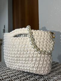 ✨ Hand Bag "Perla" – Il gioiello perfetto per te🤍