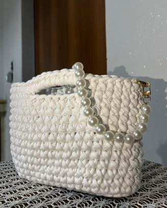 ✨ Hand Bag "Perla" – Il gioiello perfetto per te🤍