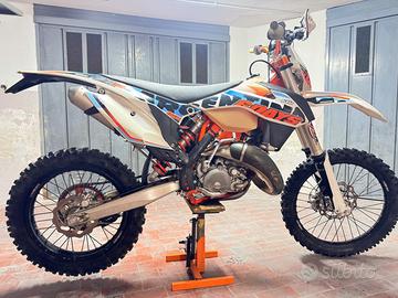 KTM 125 EXC SIX DAYS (2015)