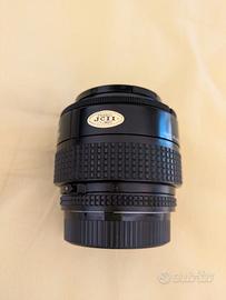 Nikon AF Nikkor 35-70mm f/3.3-4.5