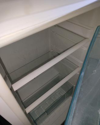 frigorifero con freezer 