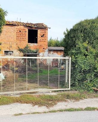 Rustico / Casale di 135 m² a Ponte Buggianese