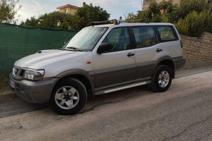 Nissan Terrano Due 3000
