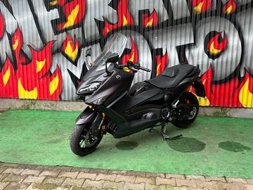 Yamaha TMAX 560 TECH MAX