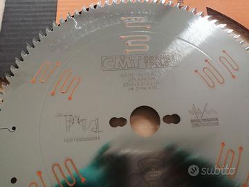 lama circolare Ø300 foro 30 z 96 CROMATO CMT