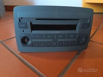radio fiat panda