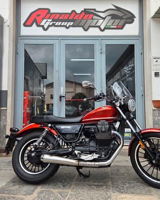 Moto Guzzi Roamer V9 2017