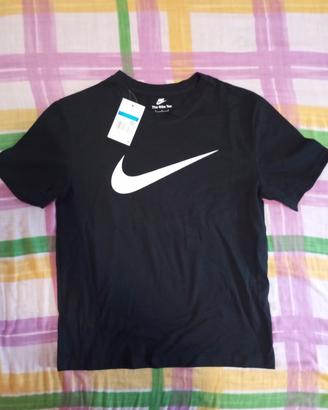 t-shirt Nike tee