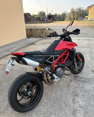 Ducati Hypermotard 950