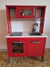 Cucina giocattolo in legno Ikea