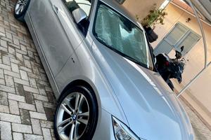 BMW Serie 3 sport Berlina Automatica