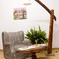 Lampada piantana artigianale iroko