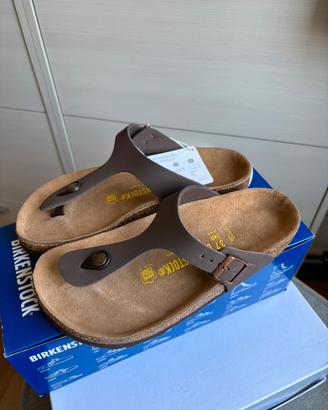 Birkenstock Gizeh marro i