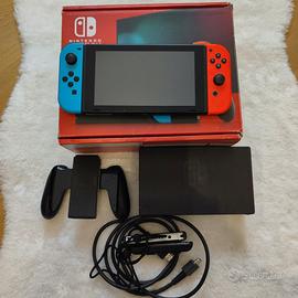 NINTENDO SWITCH V2 NEON ACCESSORI E SCATOLA