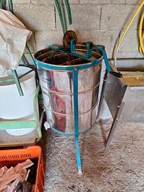 attrezzatura per apicoltori