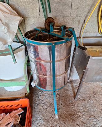 attrezzatura per apicoltori