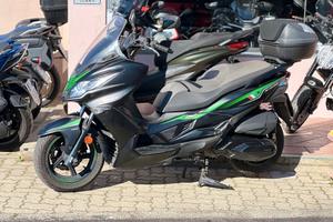 Kawasaki J300 in PROMOZIONE