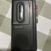 Registratore Sanyo vintage