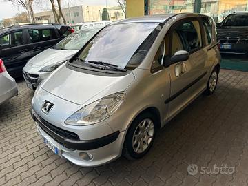 Peugeot 1007 1.4 HDi Trendy