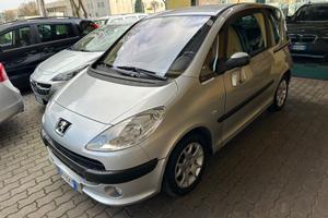 Peugeot 1007 1.4 HDi Trendy