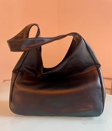 Borsa nera a spalla Nakamoto