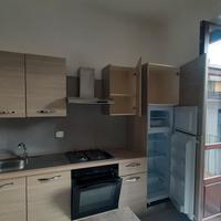 cucina completa di elettrodomestici 