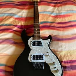 Chitarra Line6 Variax 30 Modificata - LEGGI BENE