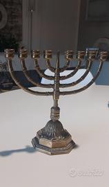 Candelabro ebraico Hannukkah a 9 bracci