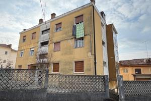 USO INVESTIMENTO: APPARTAMENTO TRICAMERE CON CA...