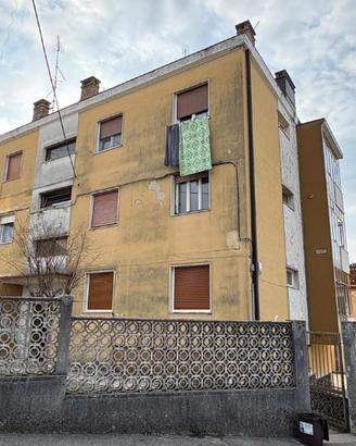USO INVESTIMENTO: APPARTAMENTO TRICAMERE CON CA...