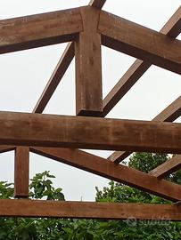 Tettoia in legno