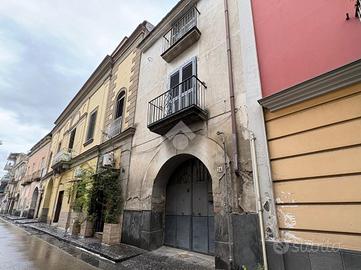 PORZIONE DI BIFAMILIARE A CAIVANO