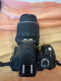 macchinetta fotografica D3200