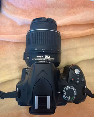 macchinetta fotografica D3200