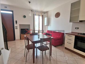 PORTO VIRO - CASA A SCHIERA CON GIARDINO