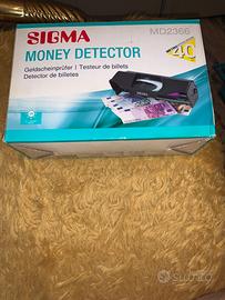 Macchina per soldi contraffatti