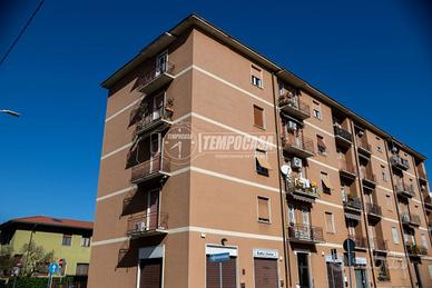 Ristrutturato: balconi, cantina, box. Termoautonom