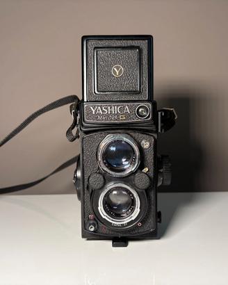 Yashica Mat 124 G – Eccellenti condizioni