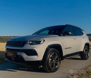 Jeep compass 4xe 80esimo Anniversario