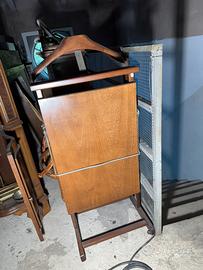 Porta abiti e pantaloni