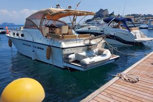 Barca Raffaelli 32 linea d'asse