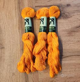 3 matasse Freccia filo di scozia n. 16 
da 50 gr 
