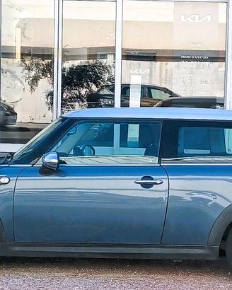 MINI COOPERD SOHO